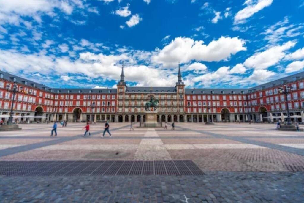 Apartment Con Encanto Junto A La Plaza Mayor Madrid